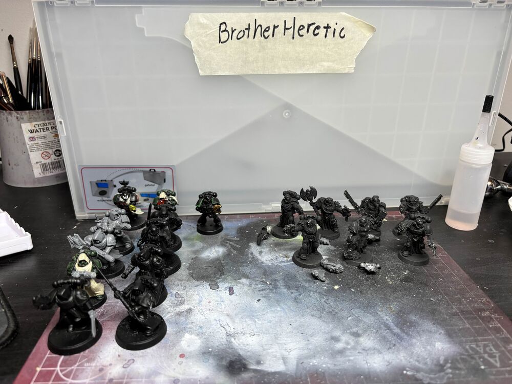 Dark_angel_veterans_and_metal_veterans_plus_one_flamer.jpg