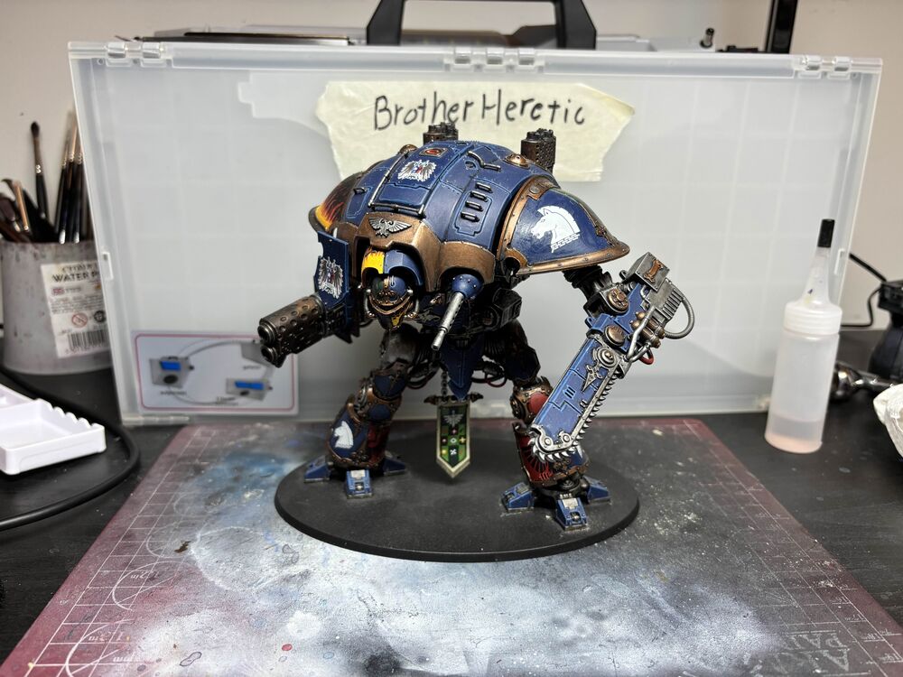 knight_melta_chainsword.jpg